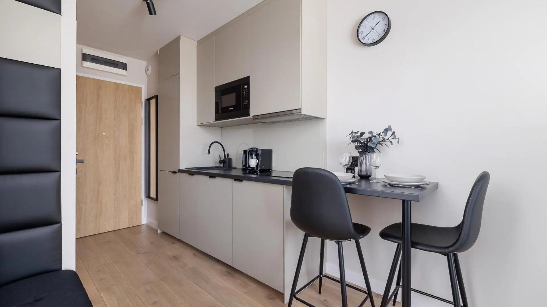 Saska Blu Studios Premium By Noclegi Renters Краков 0*,  Польша